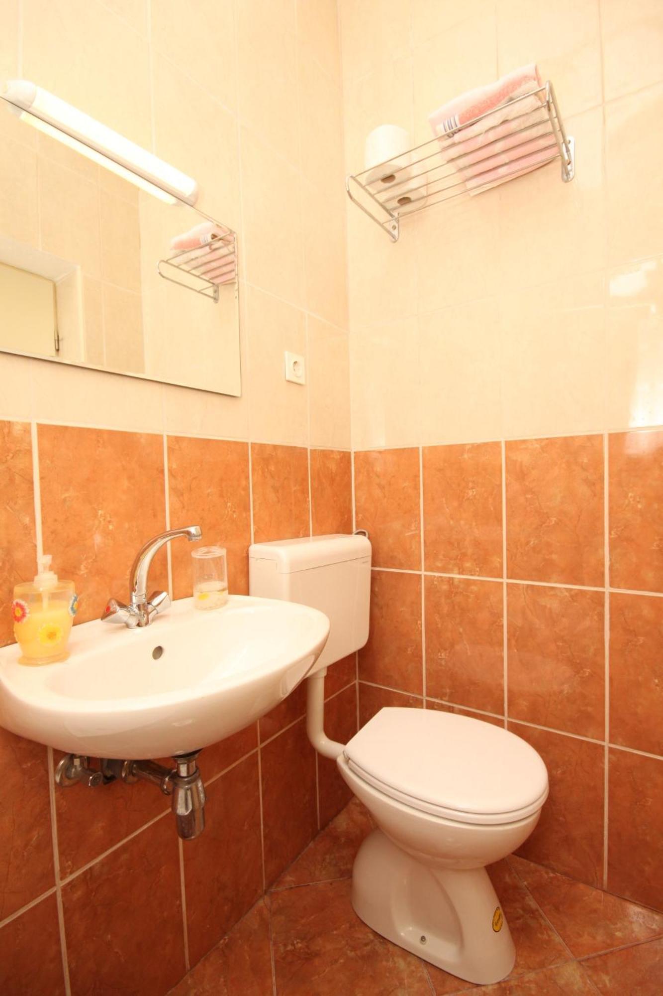 Apartments And Rooms With Parking Space Tucepi, Makarska - 6901 Zimmer foto